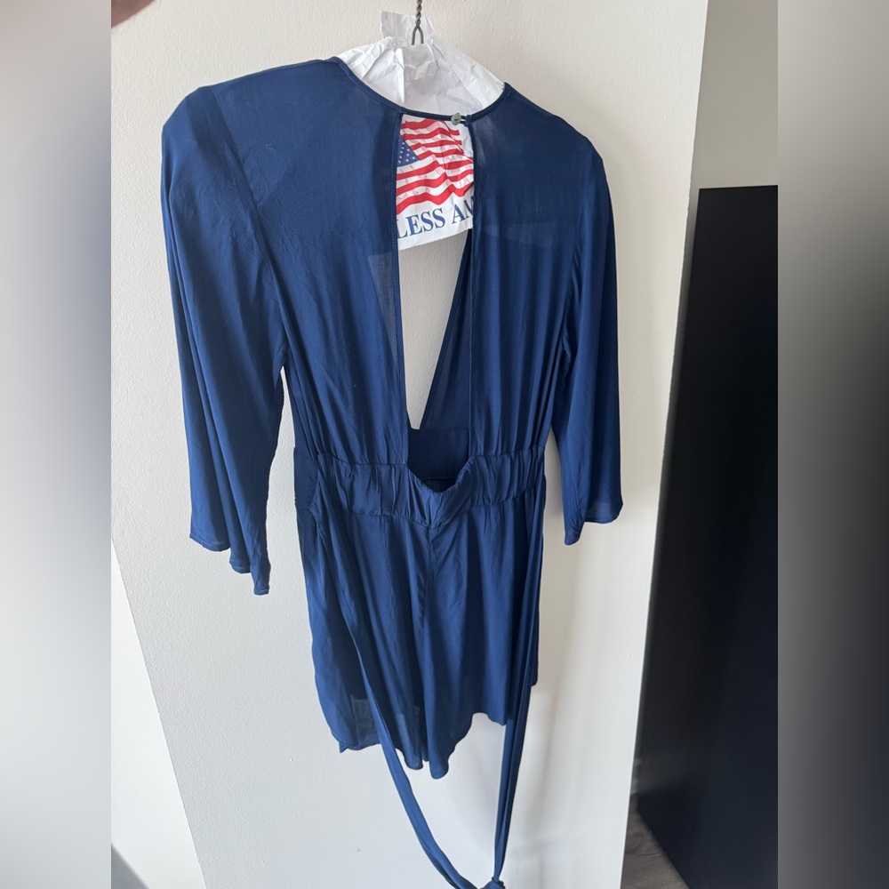 Blue Life Deep Blue Garment